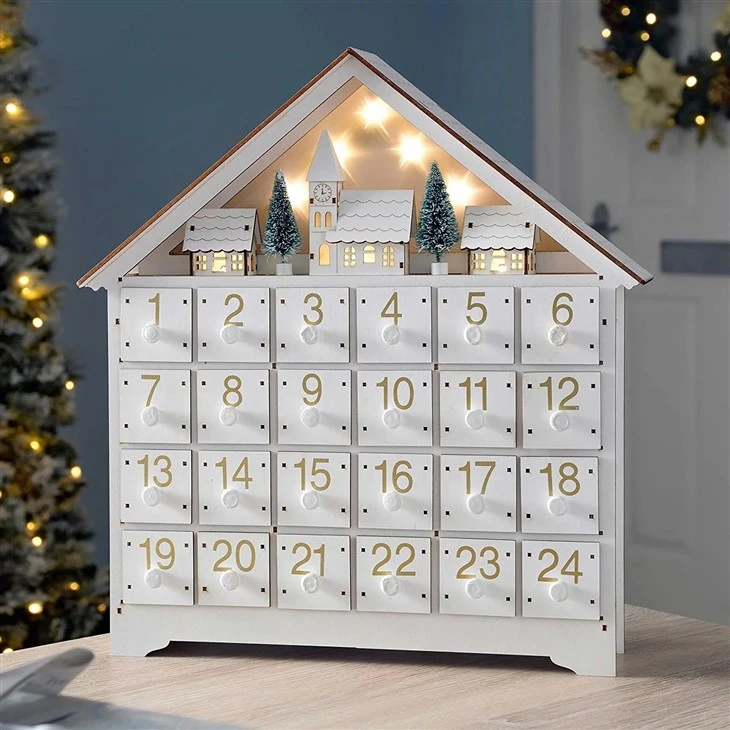 Calendar de Advent din lemn DIY